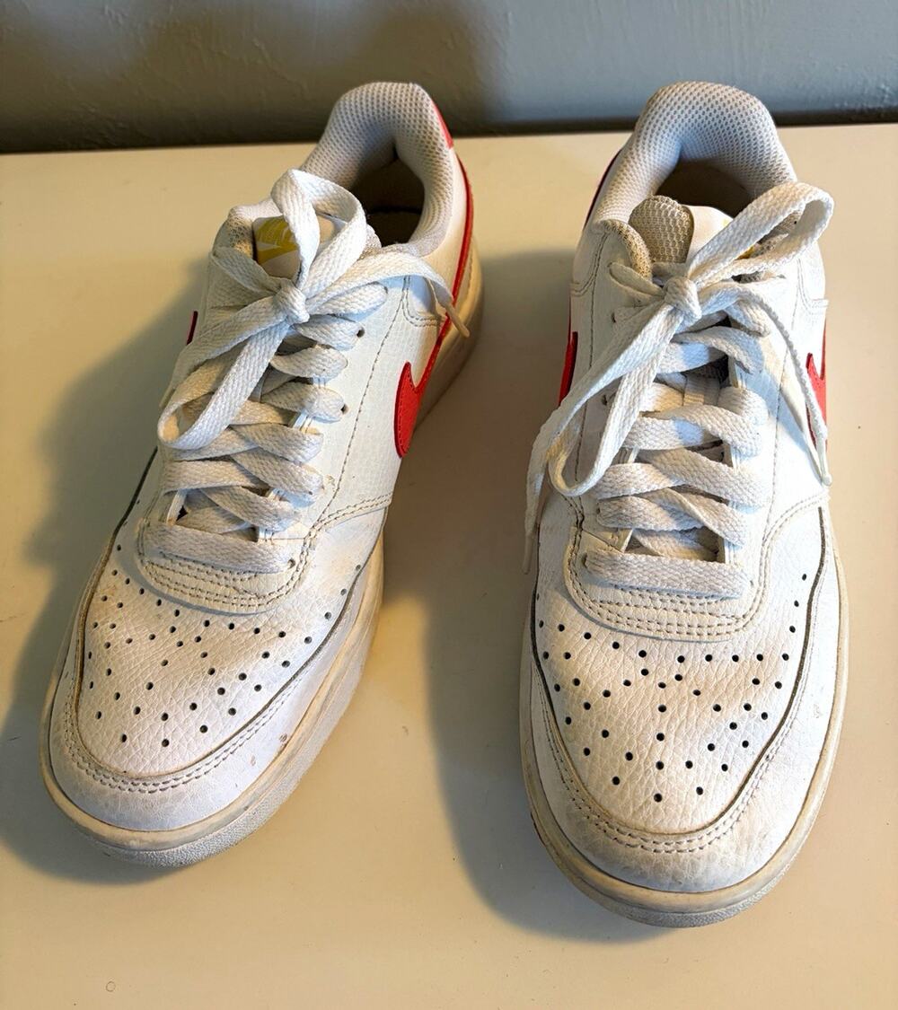 Nike Court Borough Low 2 White/Red Leather Sneakers US 6 CD5434 (0303) No Box